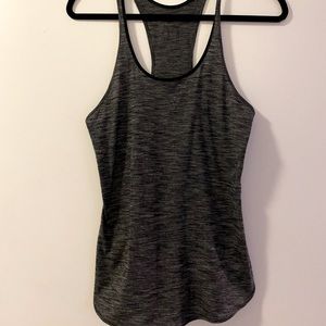 Lululemon Tank size 6